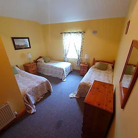 Ξενοδοχείο Farm Hostel, And Slane