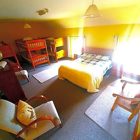 Farm Hostel, And 4*